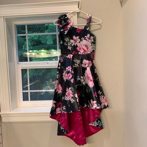 Gorgeous Semi formal dress